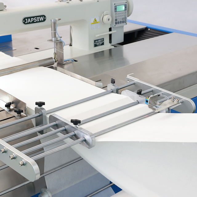 Máquina de coser vertical para bordes de colchones CC-1A