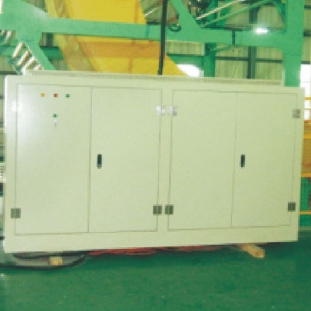 Máquina cortadora de espuma de bucle CNC XHQ-2200