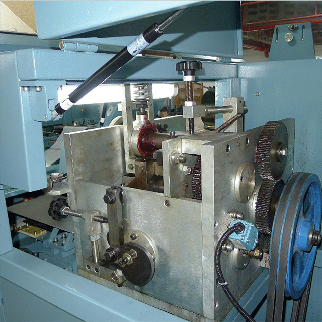 Máquina automática de bobinado de resortes embolsados ​​LR-PS-HF