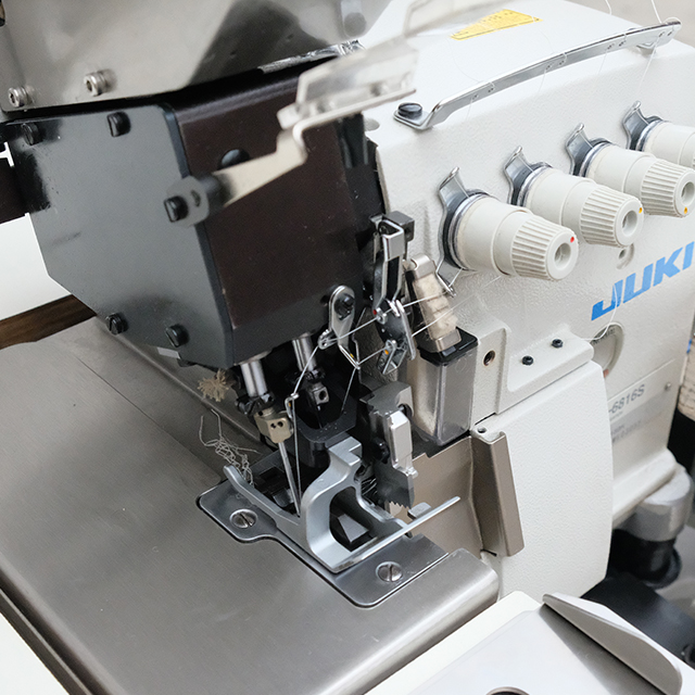 SB-70T Máquina de coser telas para colchones